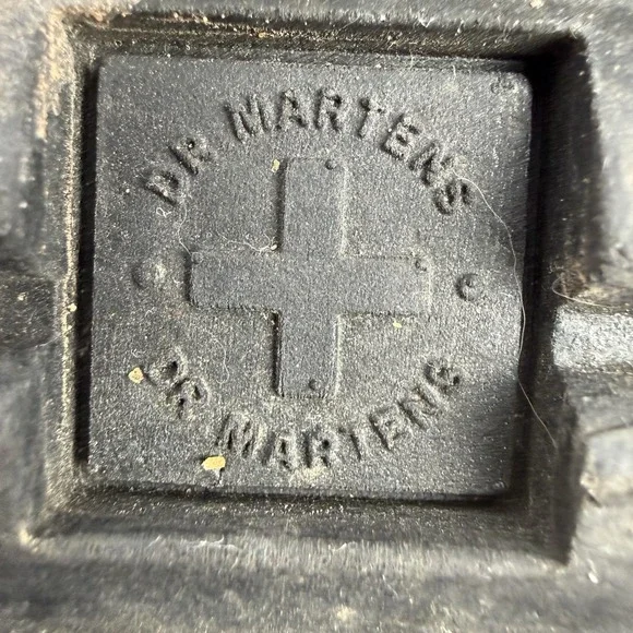 Dr. Martens Myles II Sandals 11 Womens Black Leather Platform Brass Mens 10 - Picture 8 of 12